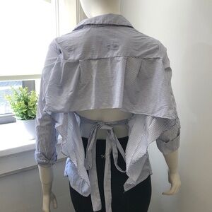Sunday Stevens Blue White Striped Open Back Tie Cropped Button Down Shirt Size S